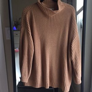 American Eagle Oversized Sweater in Camel